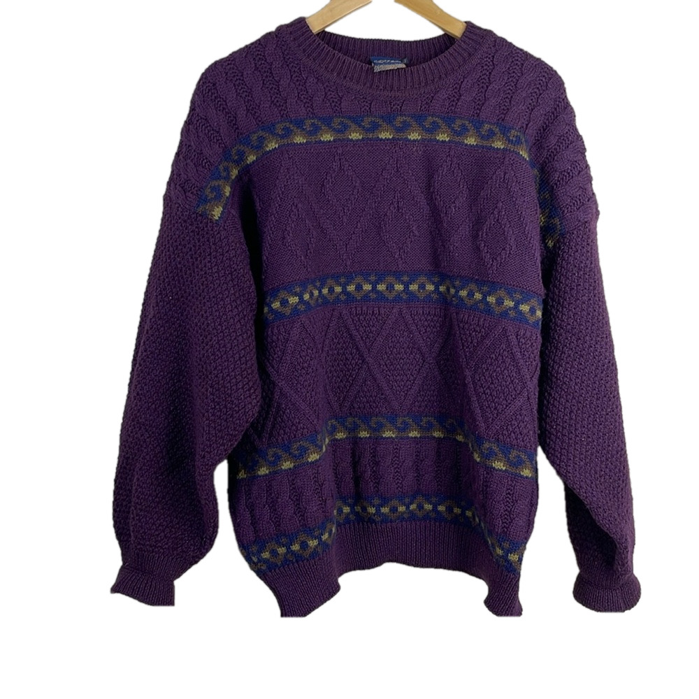 Authentic vintage Donegal knit sweater.  100%  wool Sz L